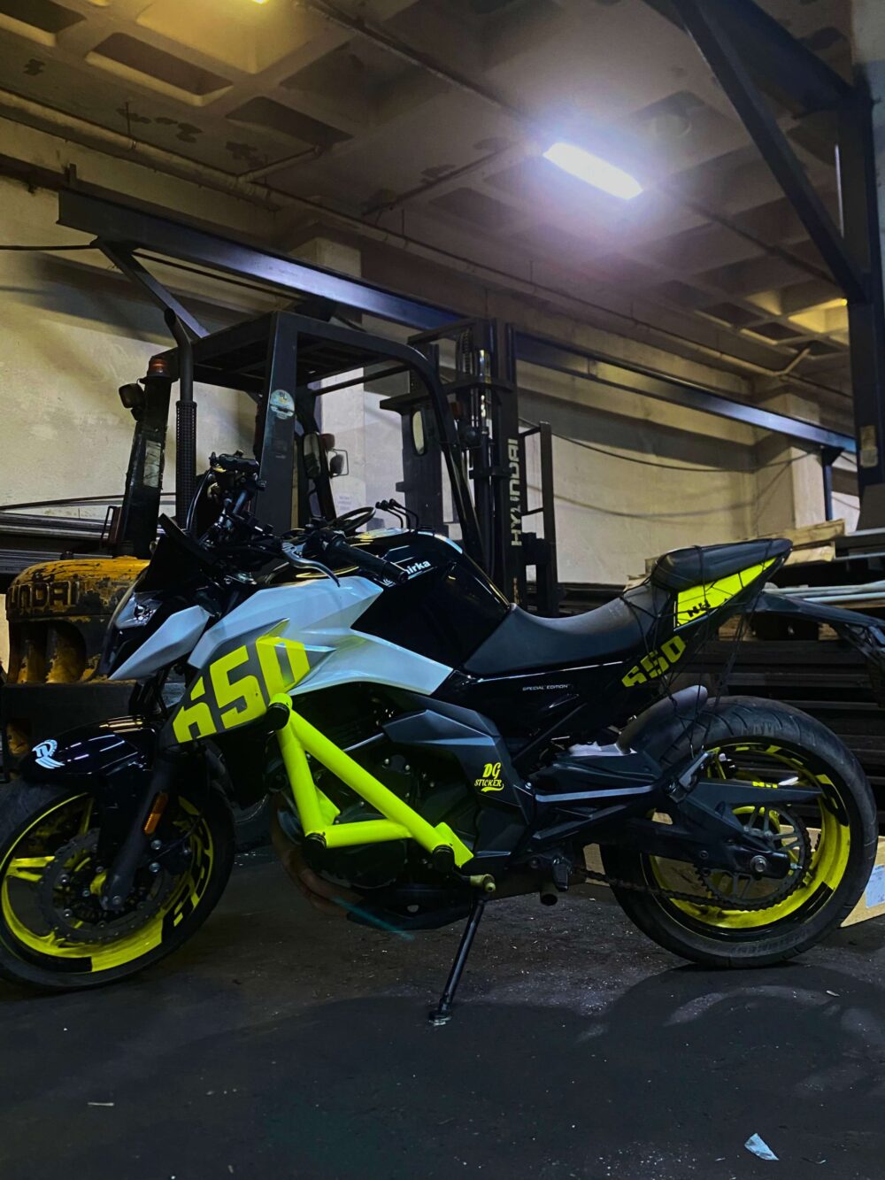 CFMOTO 650NK Koruma Demiri