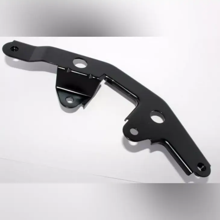 CF MOTO 150NK ON PANEL BAGLANTI BRAKETI SAG #Y1CFM4008A0051