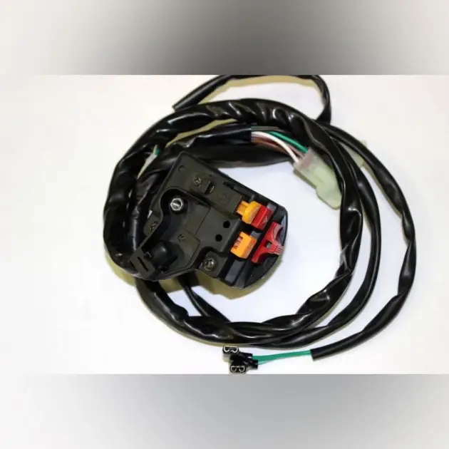 CF MOTO TERRALANDER 500 (4x4) (EFI) SOL KUMANDA DUGMELERI KOMPLE #Y4CFM4001A0378