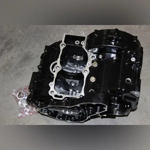 CF MOTO SD 650-S (EFI) MOTOR GOVDESI (SIYAH) #Y4CFM4006A0404