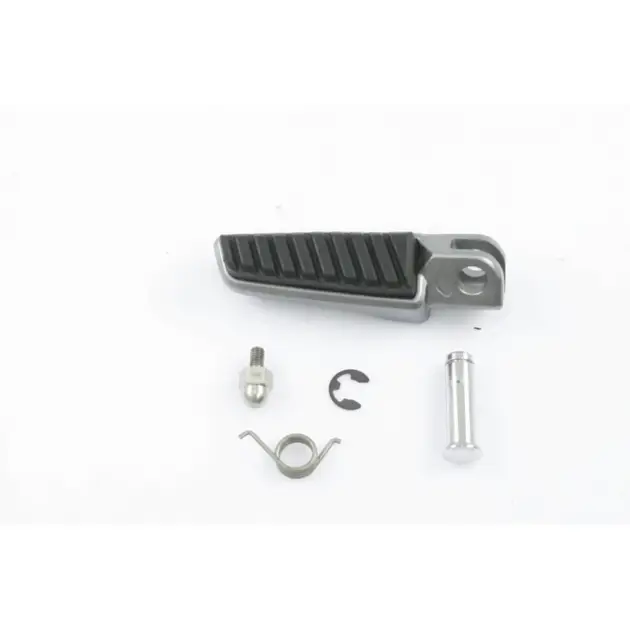 CF MOTO 150NK ON BASAMAK KOMPLE SAG #Y4CFM4008A0310