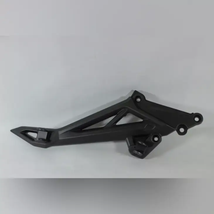 CF MOTO 400NK BASAMAK BRAKETI SAG #Y4CFM4009A0249