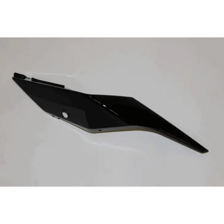 CF MOTO 250NK SELE ALTI YAN KRNJ SOL ARKA (PARLAK SIYAH #Y4CFM4012A0285