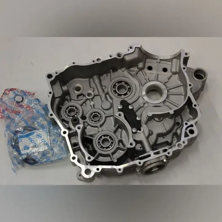 CF MOTO CFORCE 550 EPS (T3B) KRANK KUTUSU SOL #Y4CFM4016A0042