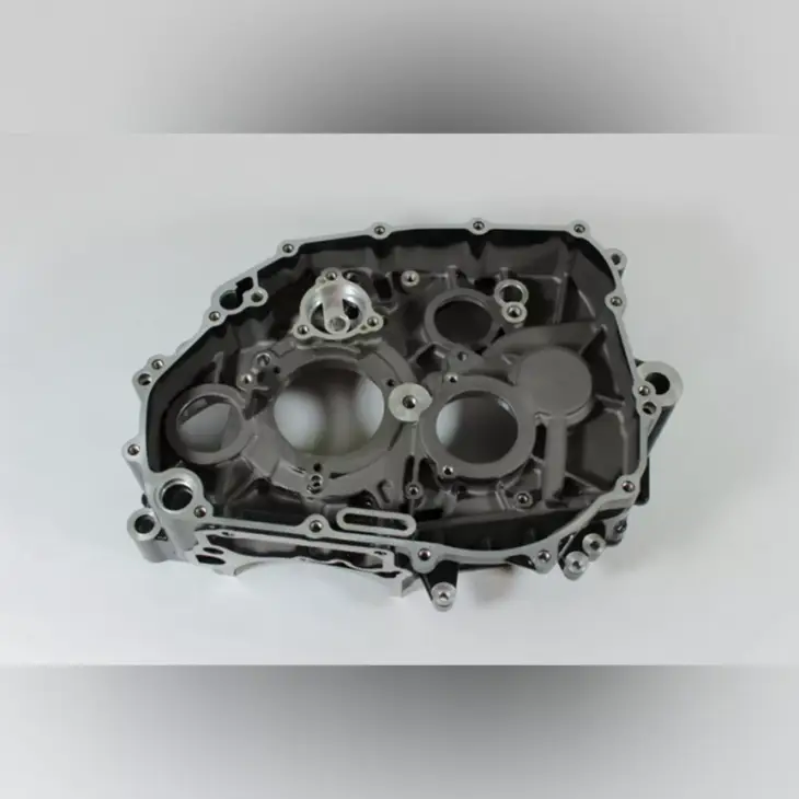 CF MOTO CF250-6 SR (EU 4) KRANK KUTUSU SAG #Y4CFM4033A0024