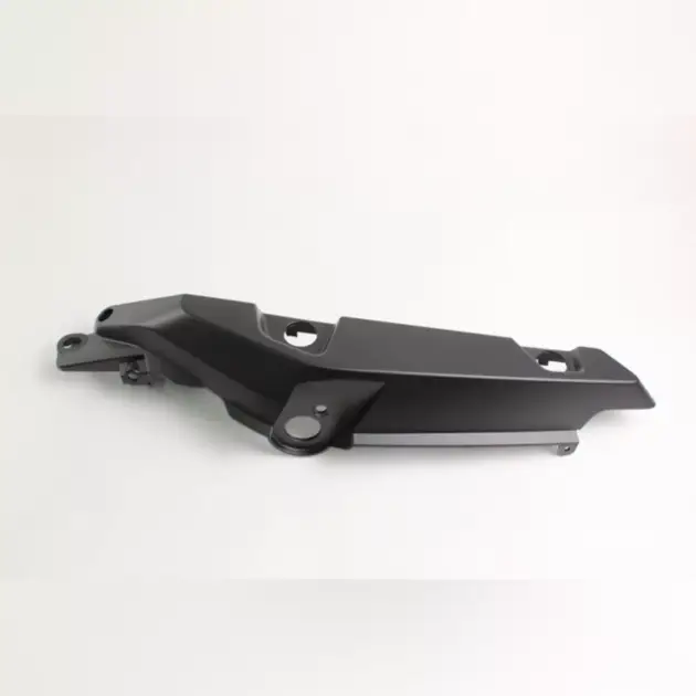 CF MOTO 800MT SPORT SELE ALTI YAN KARENAJ SAG ARKA (SIYAH) #Y4CFM4038A0052