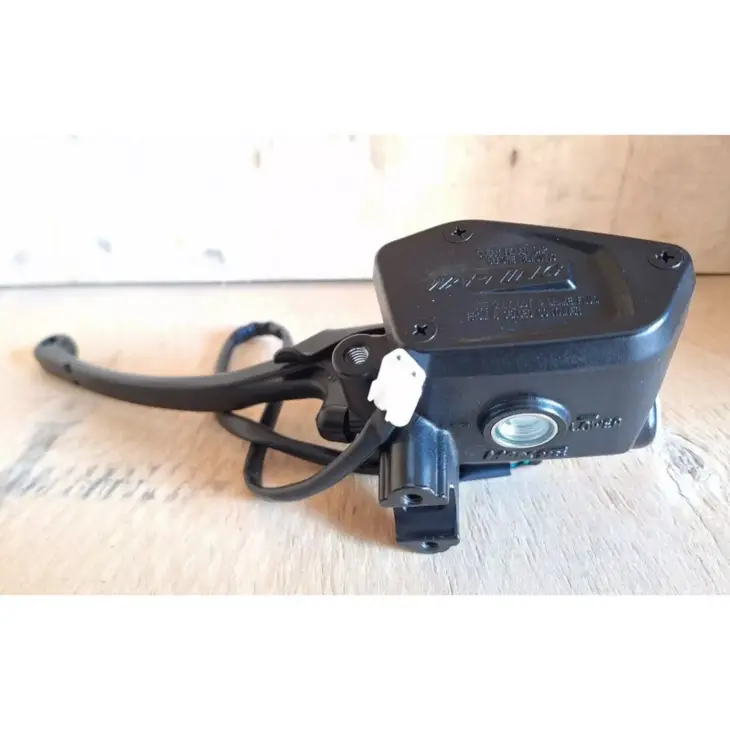 CF MOTO CFORCE 450L (CF400ATR-3L) (T3B) ON FREN HIDROLIK KUTUSU VE LEVYE #Y4CFM4042A0110
