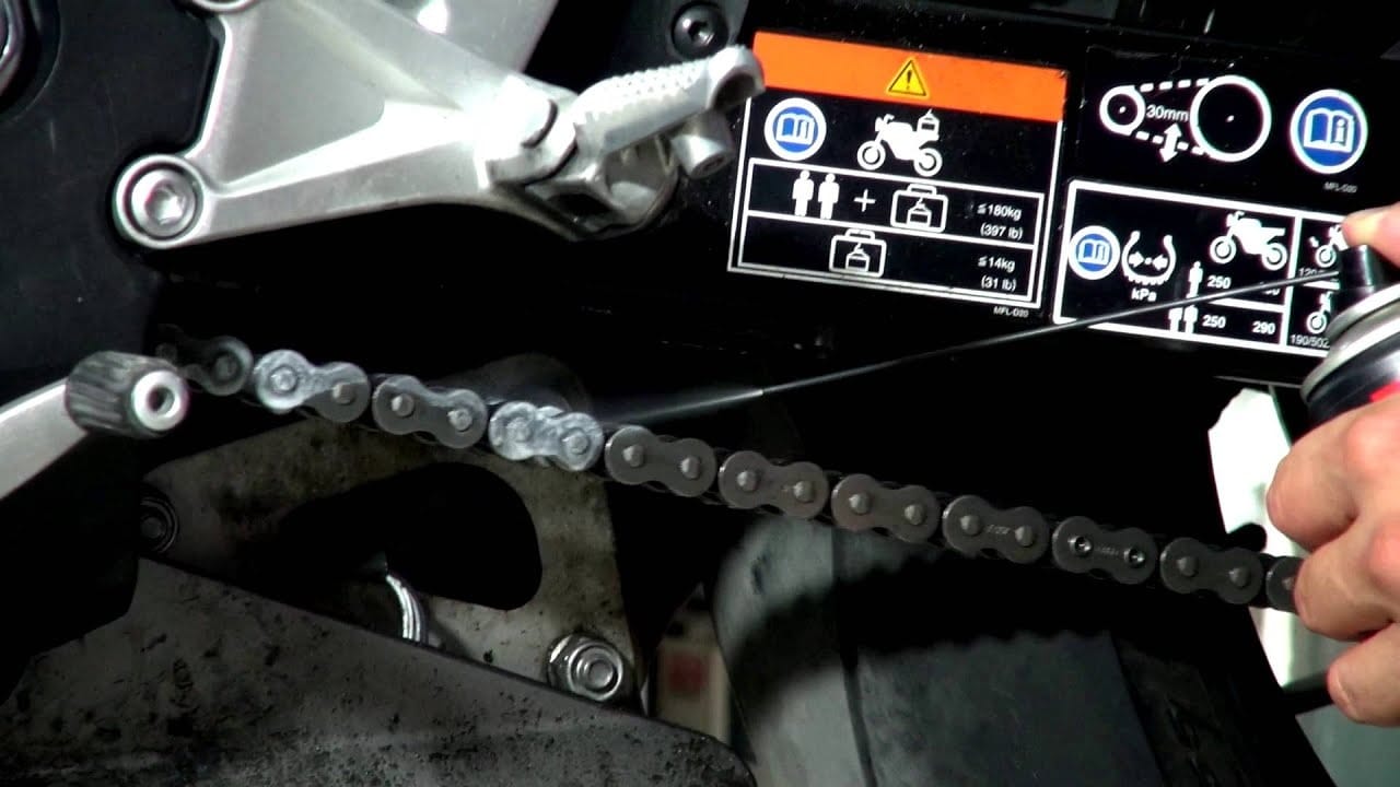Motosiklet İçin En İyi Zincir Yağı Hangisi?