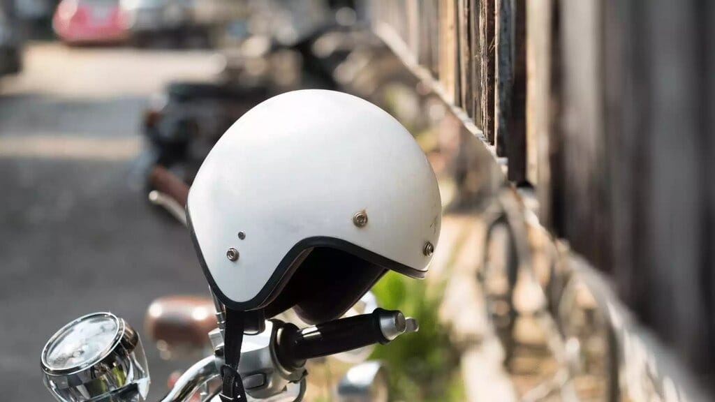 Motosiklet Kaskı Temizliği Nasıl Yapılır?