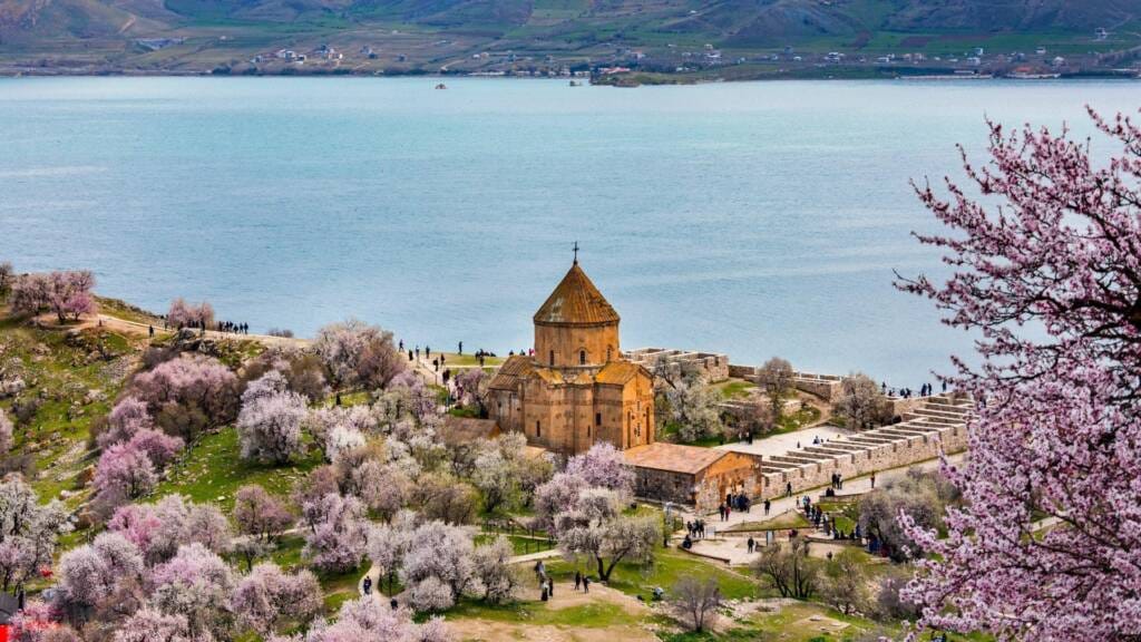 Türkiye’de Uzun Yol Motosiklet Turları İçin En İyi Rotalar