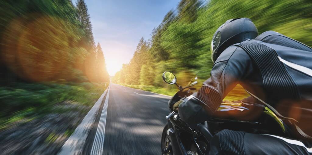 Motosiklet Ekipmanları Neler? Mutlaka Bulunması Gereken Ekipmanlar Motosiklet Ekipmanları Neler? Mutlaka Bulunması Gereken Ekipmanlar