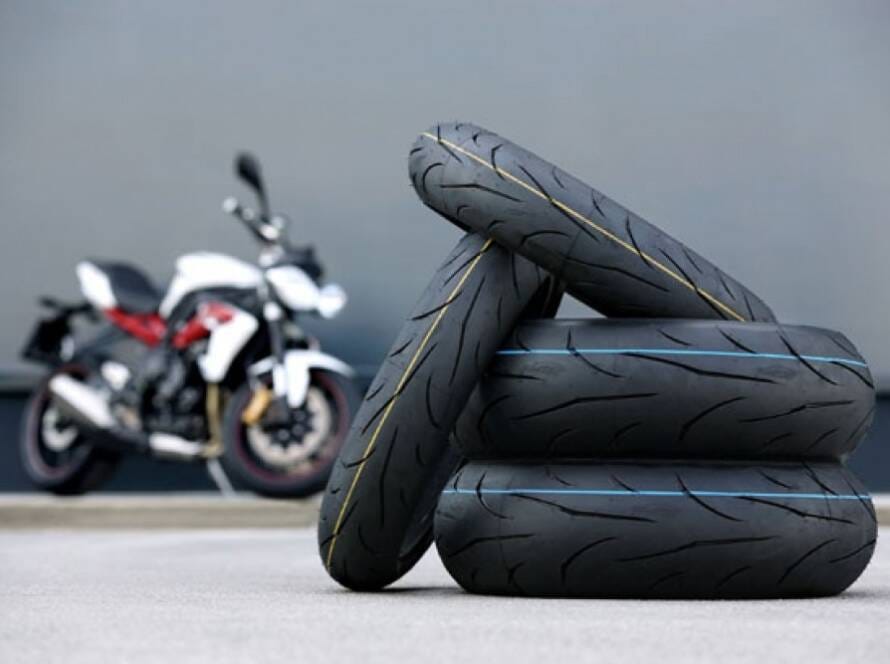 Motosiklet Lastiği Ne Zaman Değiştirilmeli?