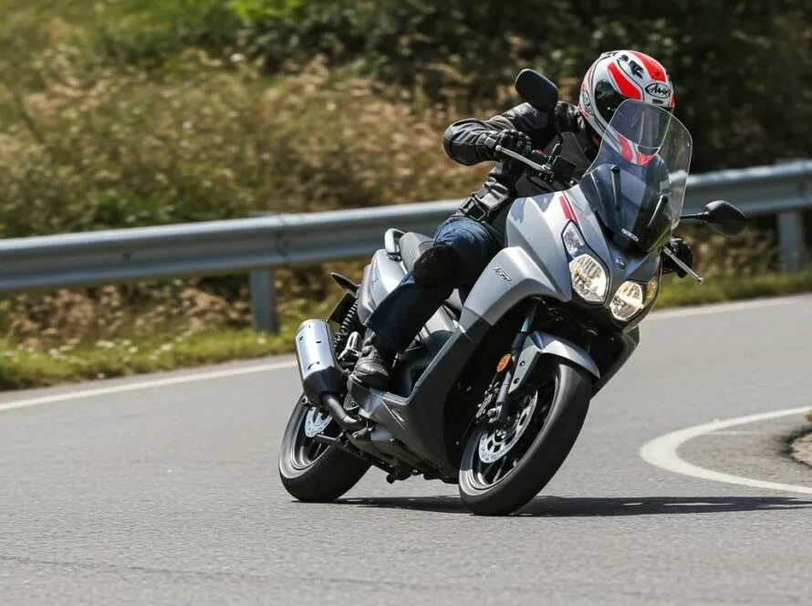 Motosiklette Doğru Viraj Alma Teknikleri Neler?