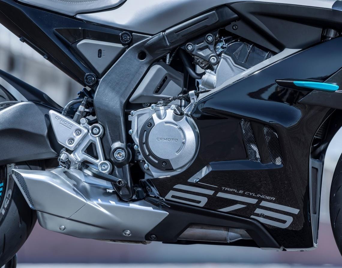 CFMOTO 675SR Motor Bloğu