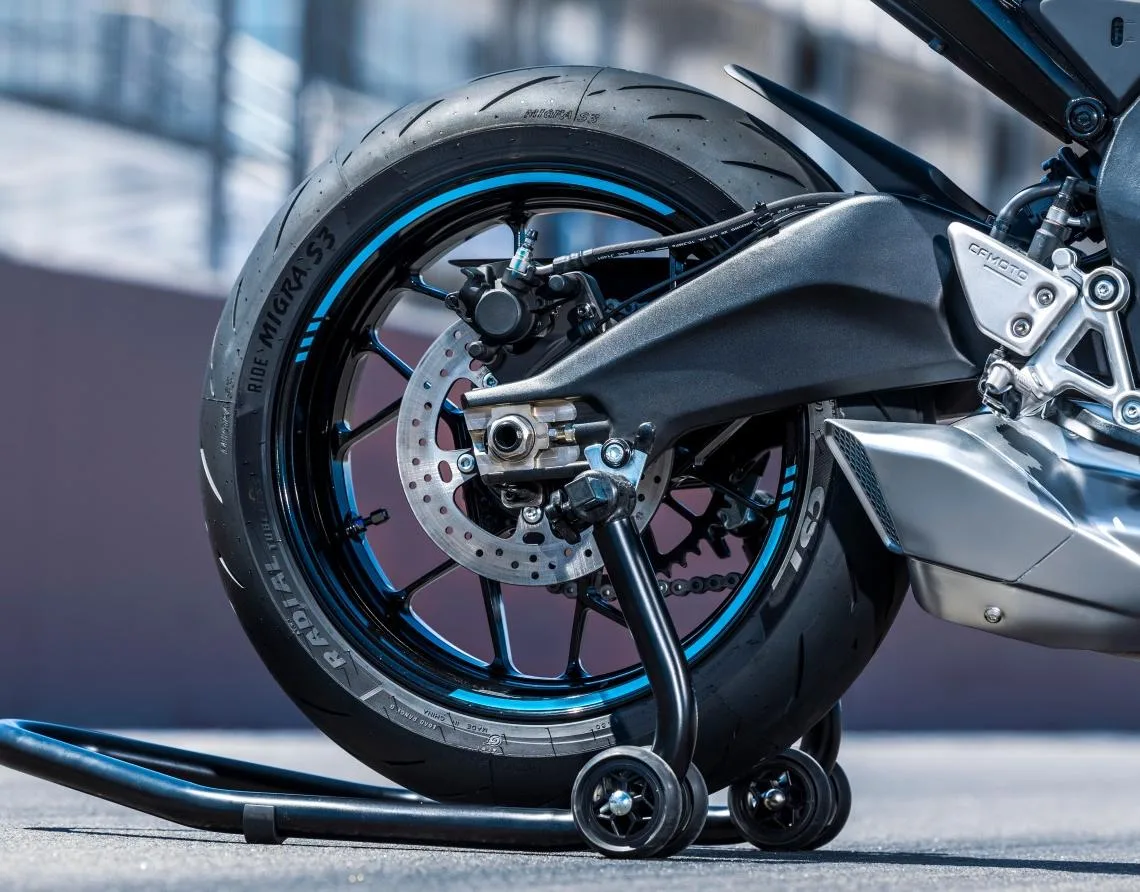 CFMOTO 675SR-R CFMOTO 675SR Detay