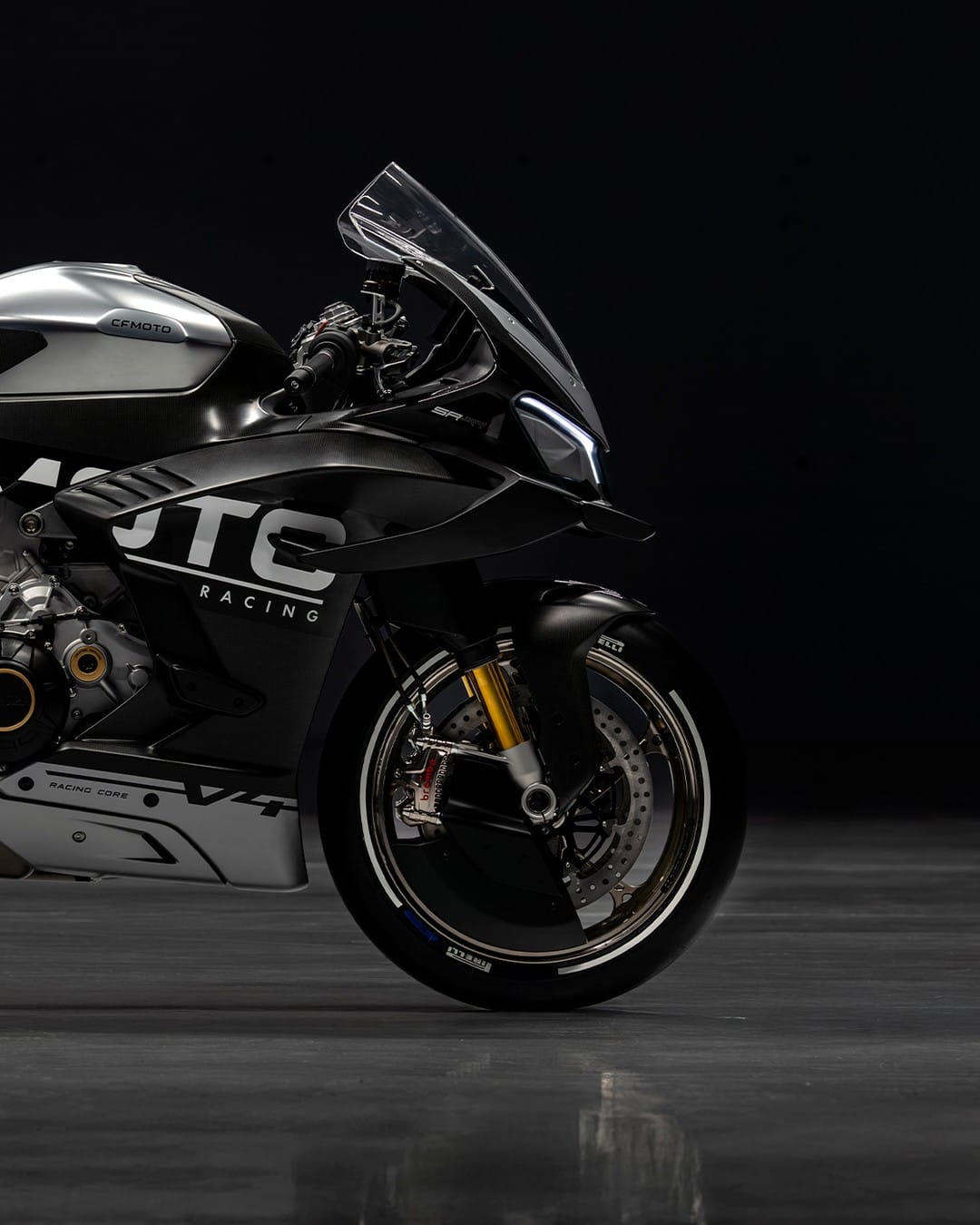 CFMOTO 1000SR V4 - 2