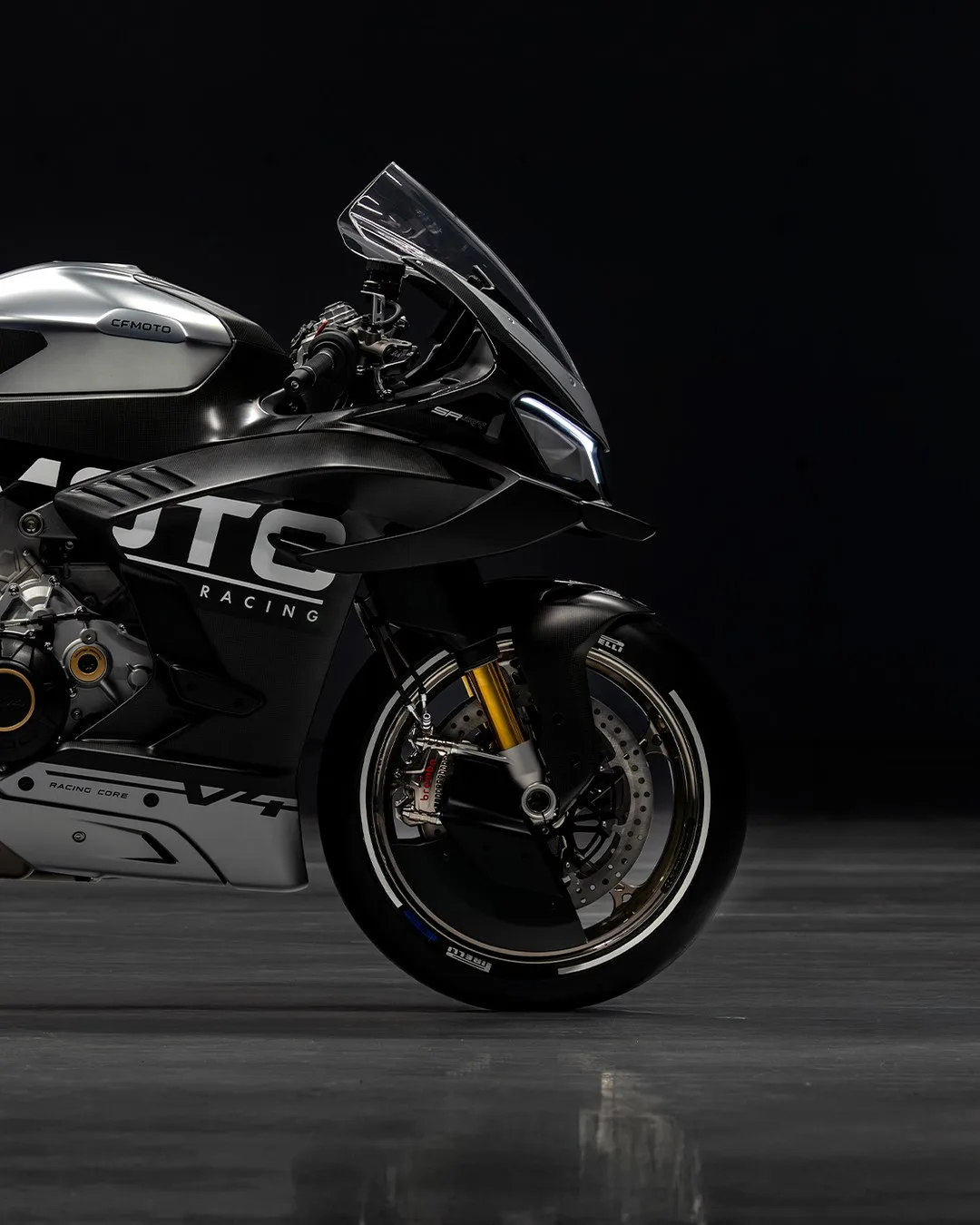 CFMOTO 1000SR V4 - 2