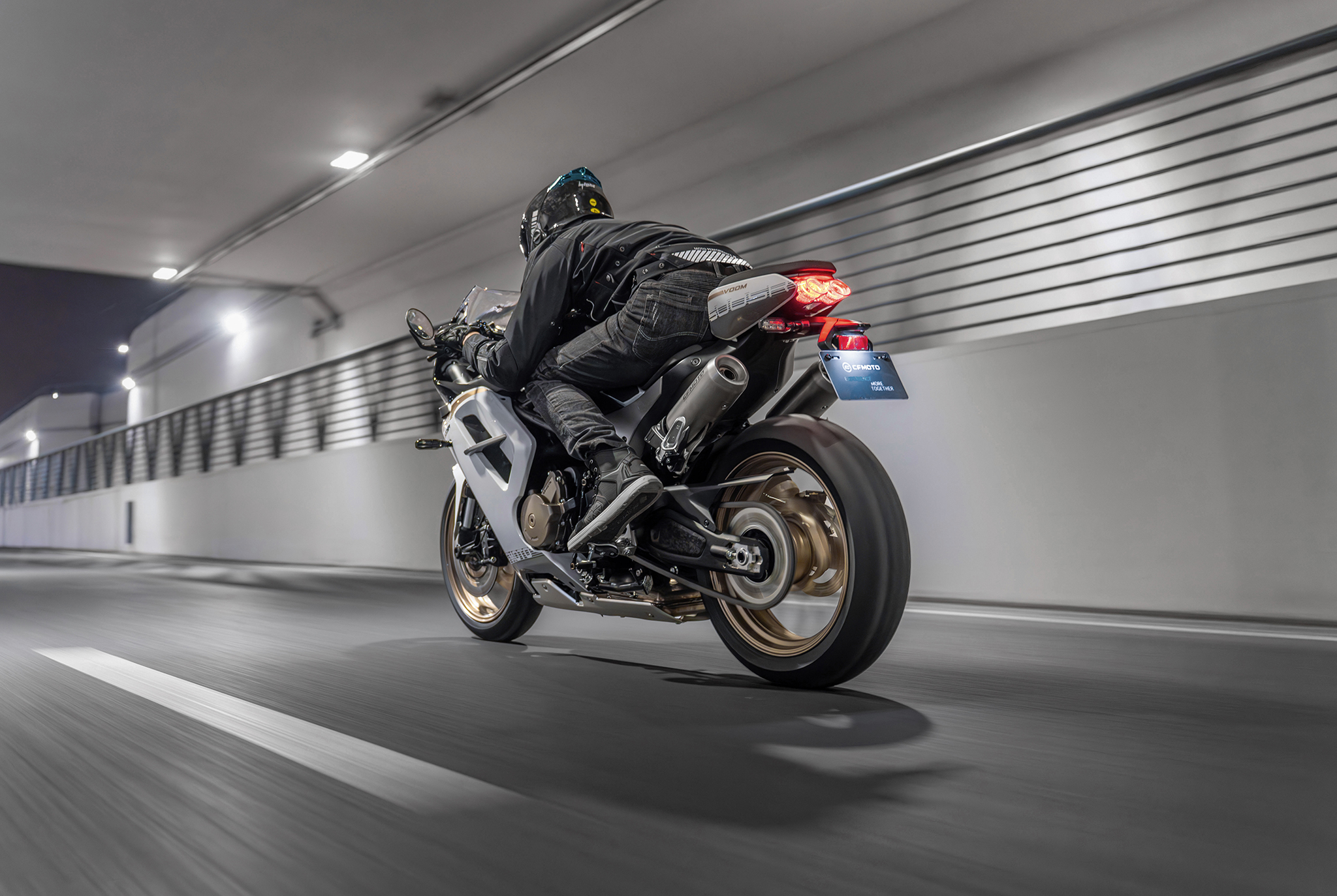 CFMOTO 500SR Voom Dış Çekim 2