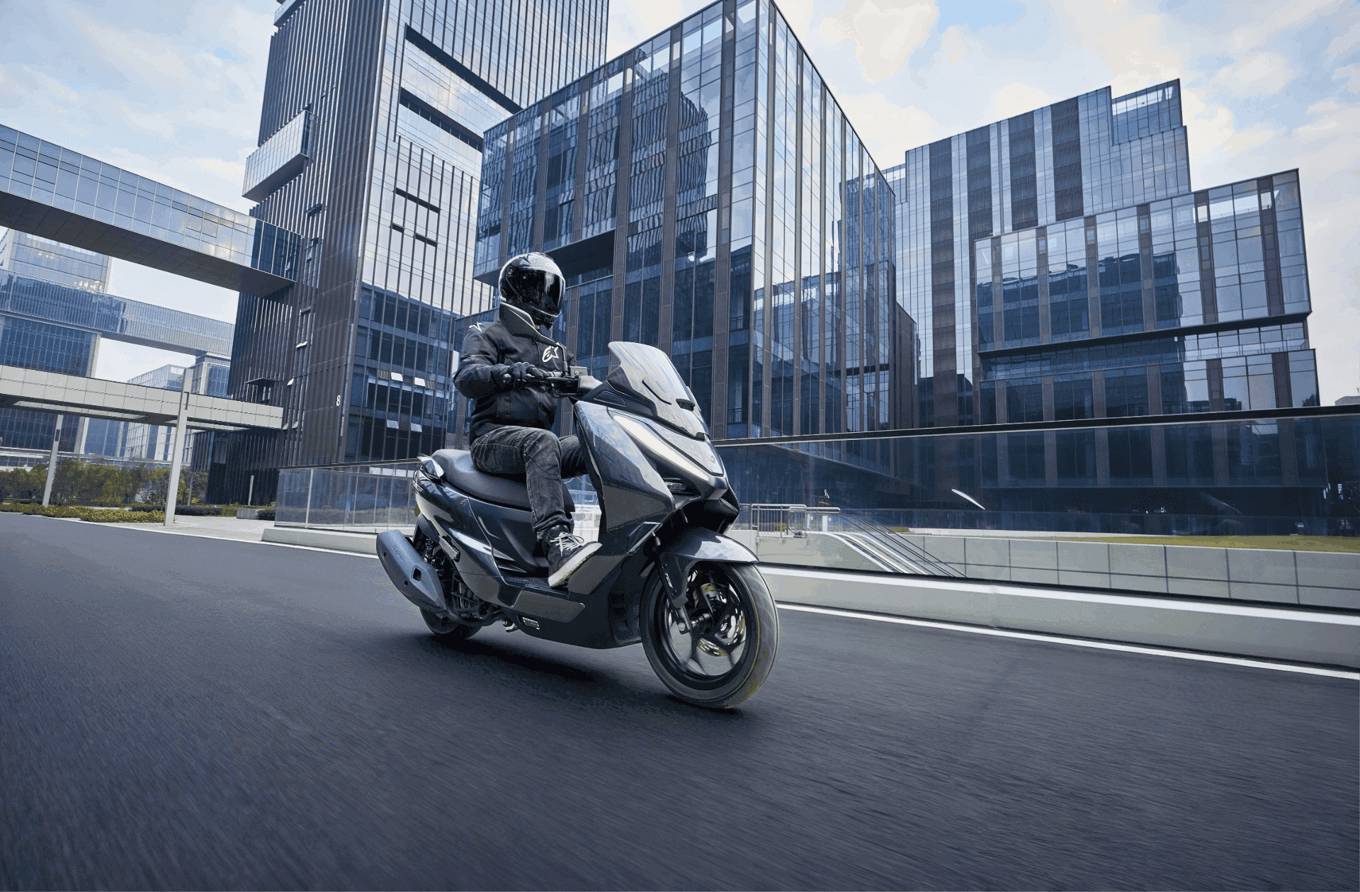 CFMOTO 150SC-F gorsel 2