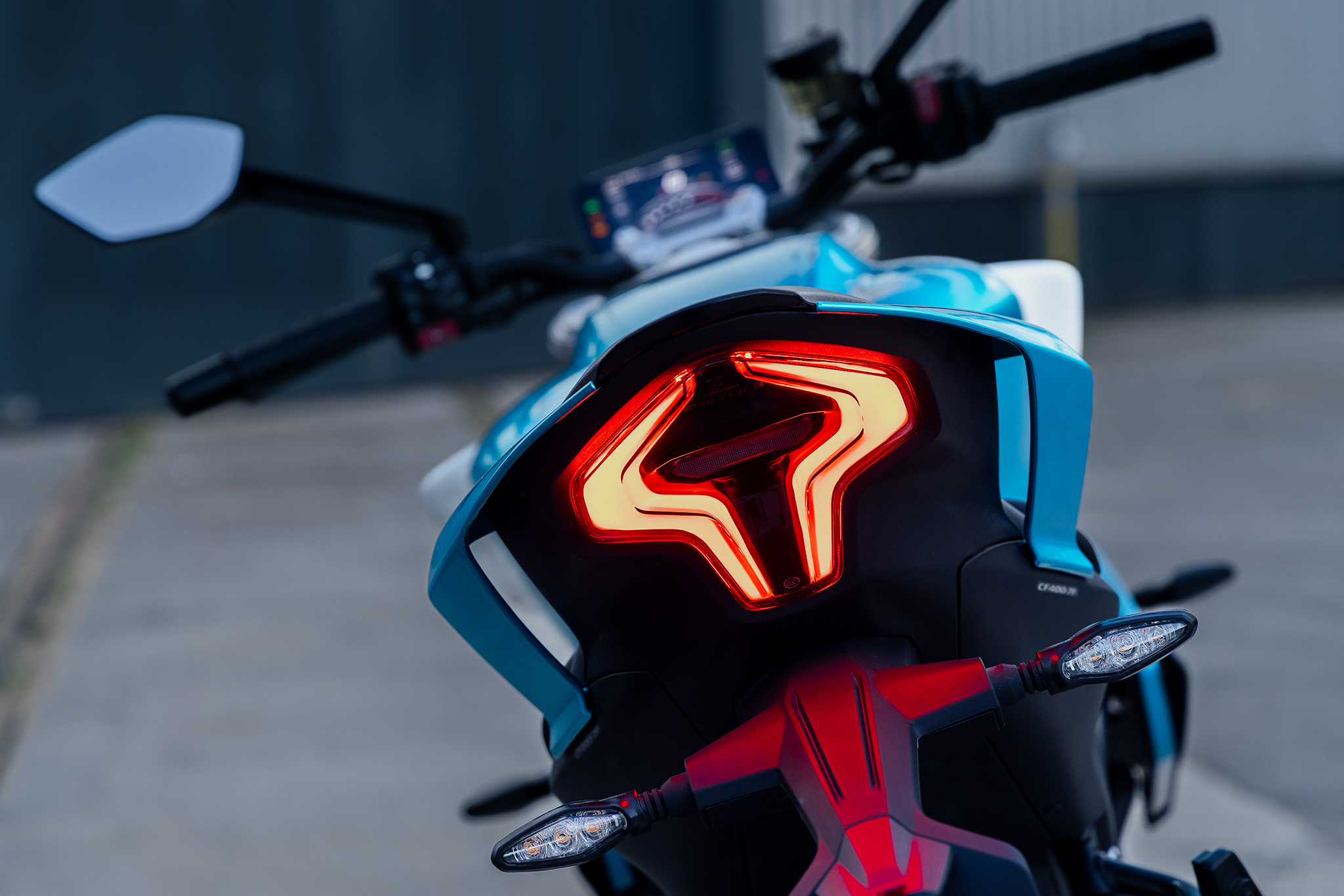 CFMOTO 450NK gorsel 3