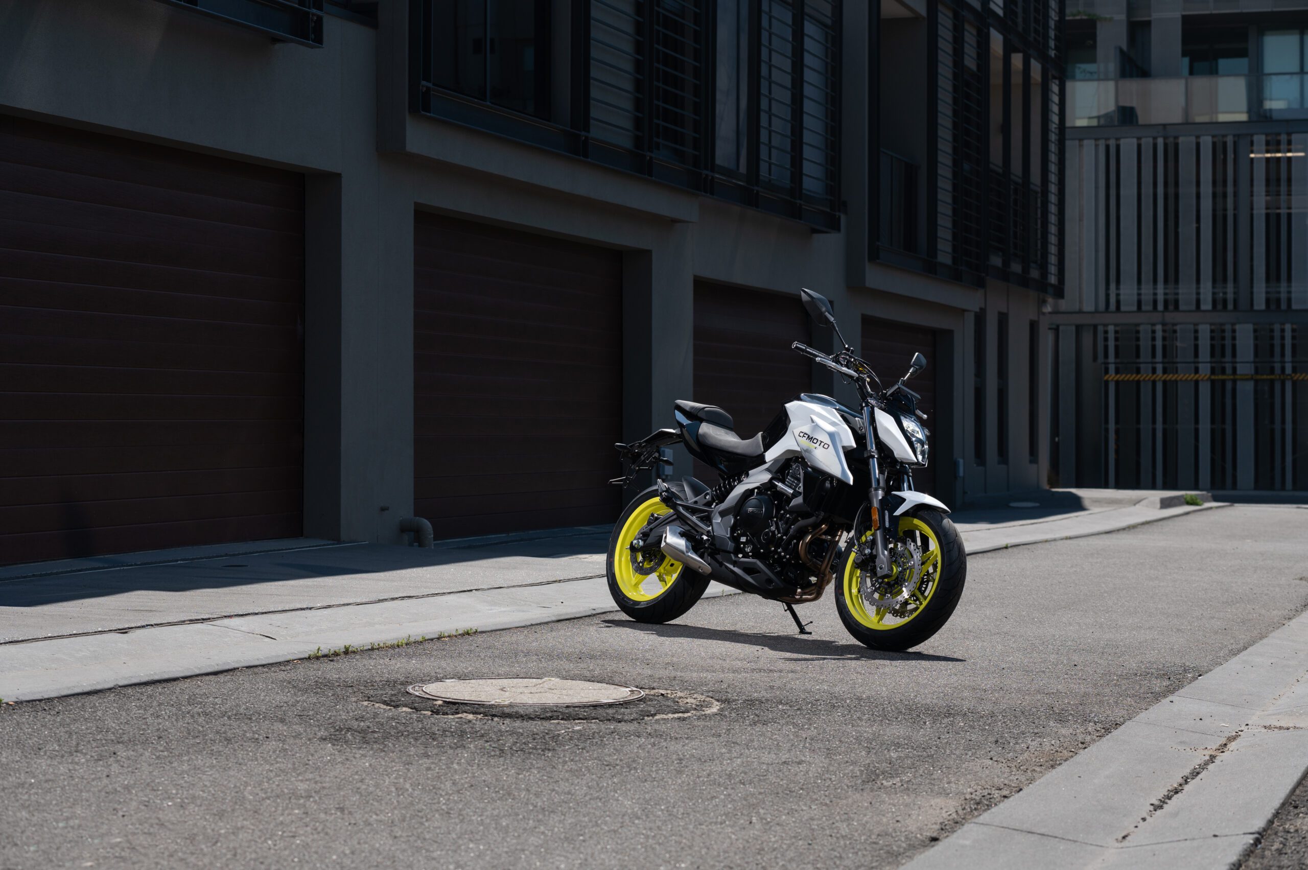 CFMOTO 650NK