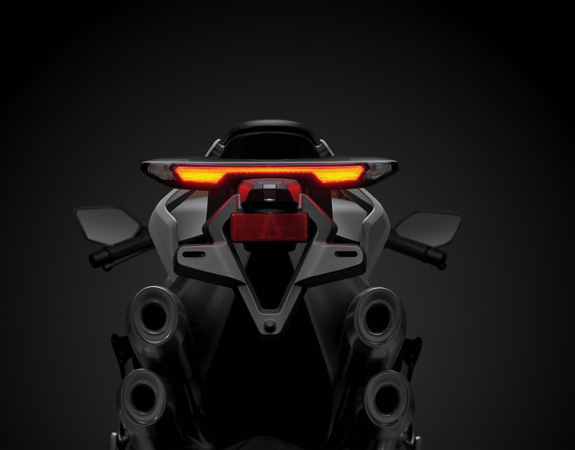 CFMOTO 750SR-S gorsel 4
